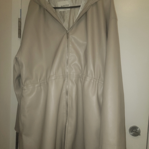 (SOLD) Vegan Leather - Picture 1 of 2